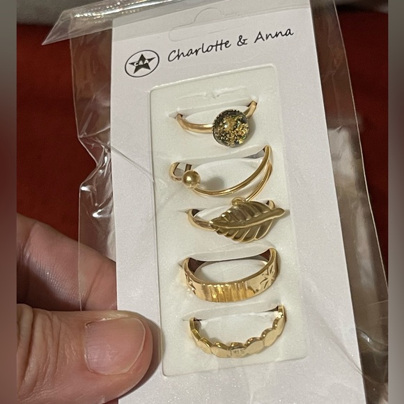 Rings 5 Set Gold Adjustable Rings Charlotte & Anna - Picture 5 of 5